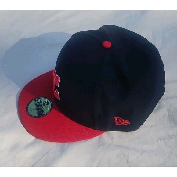 Cleveland Guardians New Era Navy Red 59FIFTY Fitted Hat Cap Size 7 3/4 NEW - Picture 4 of 6